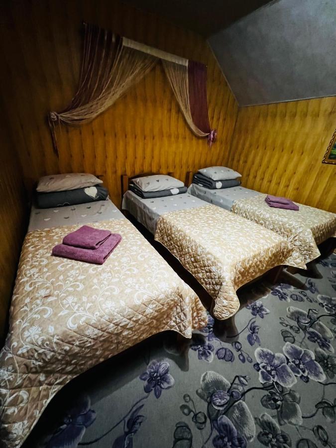 Hotel Pid Yavorom Drogomirchany Esterno foto