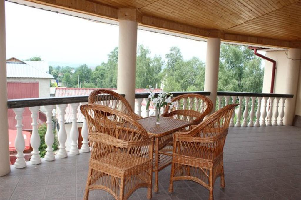 Hotel Pid Yavorom Drogomirchany Esterno foto